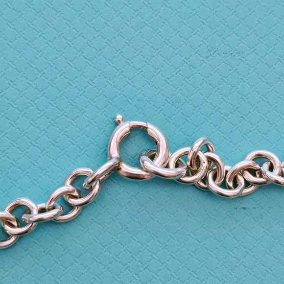 🧧SOLD🎋 RARE Tiffany & Co. RTT Multi Dangle Heart Tag Silver Necklace 24" - Picture 4 of 7